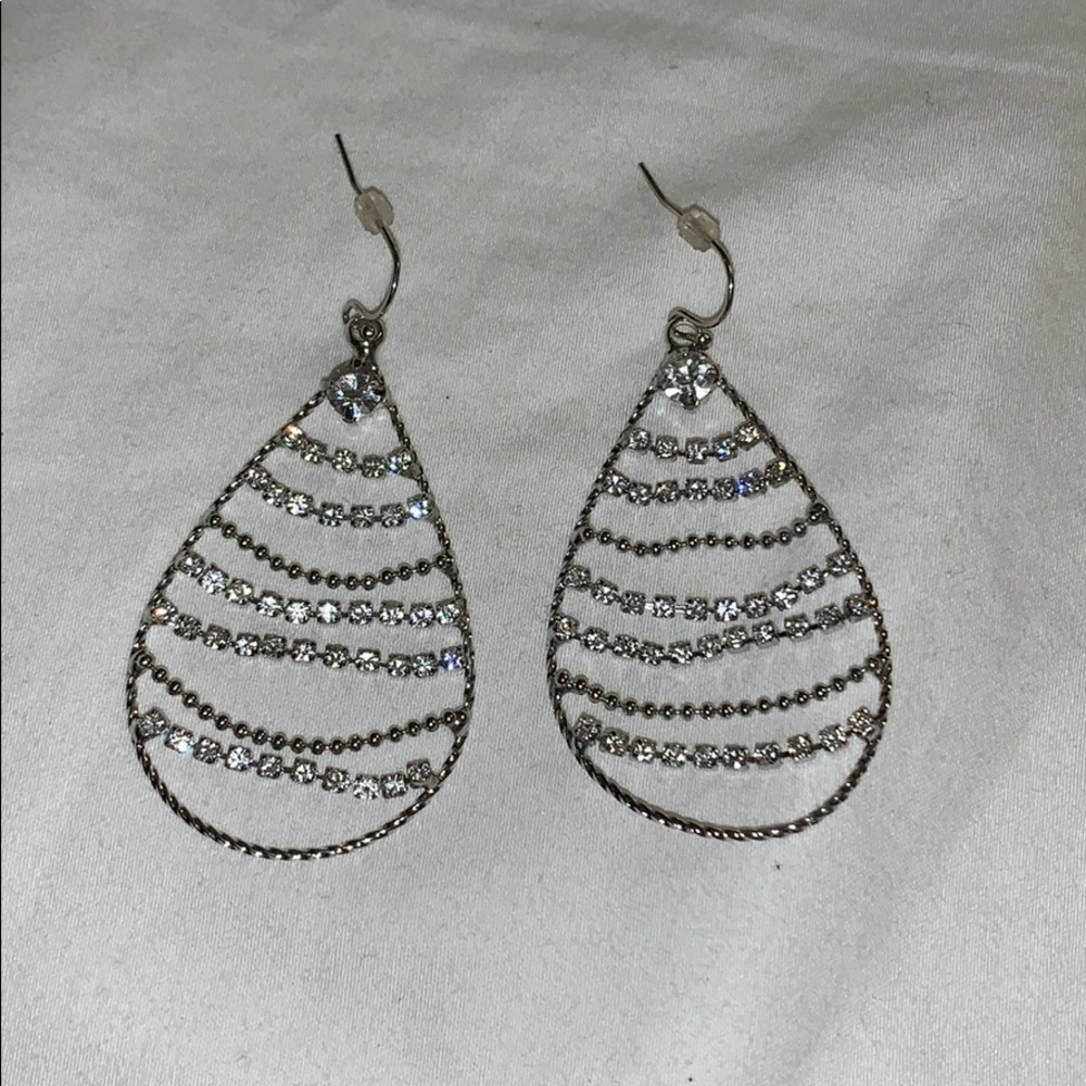 Dangly sparkly earrings